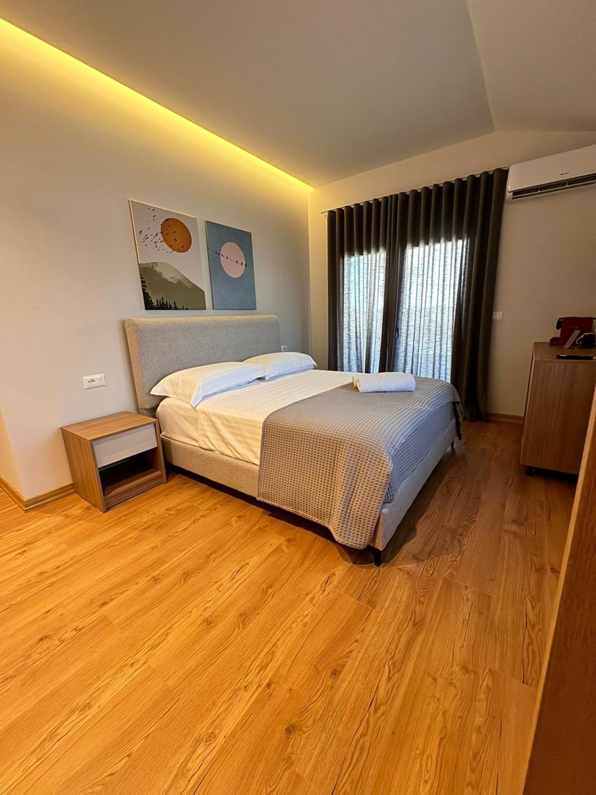 Appartement Izi Boutique à Tirana Extérieur photo