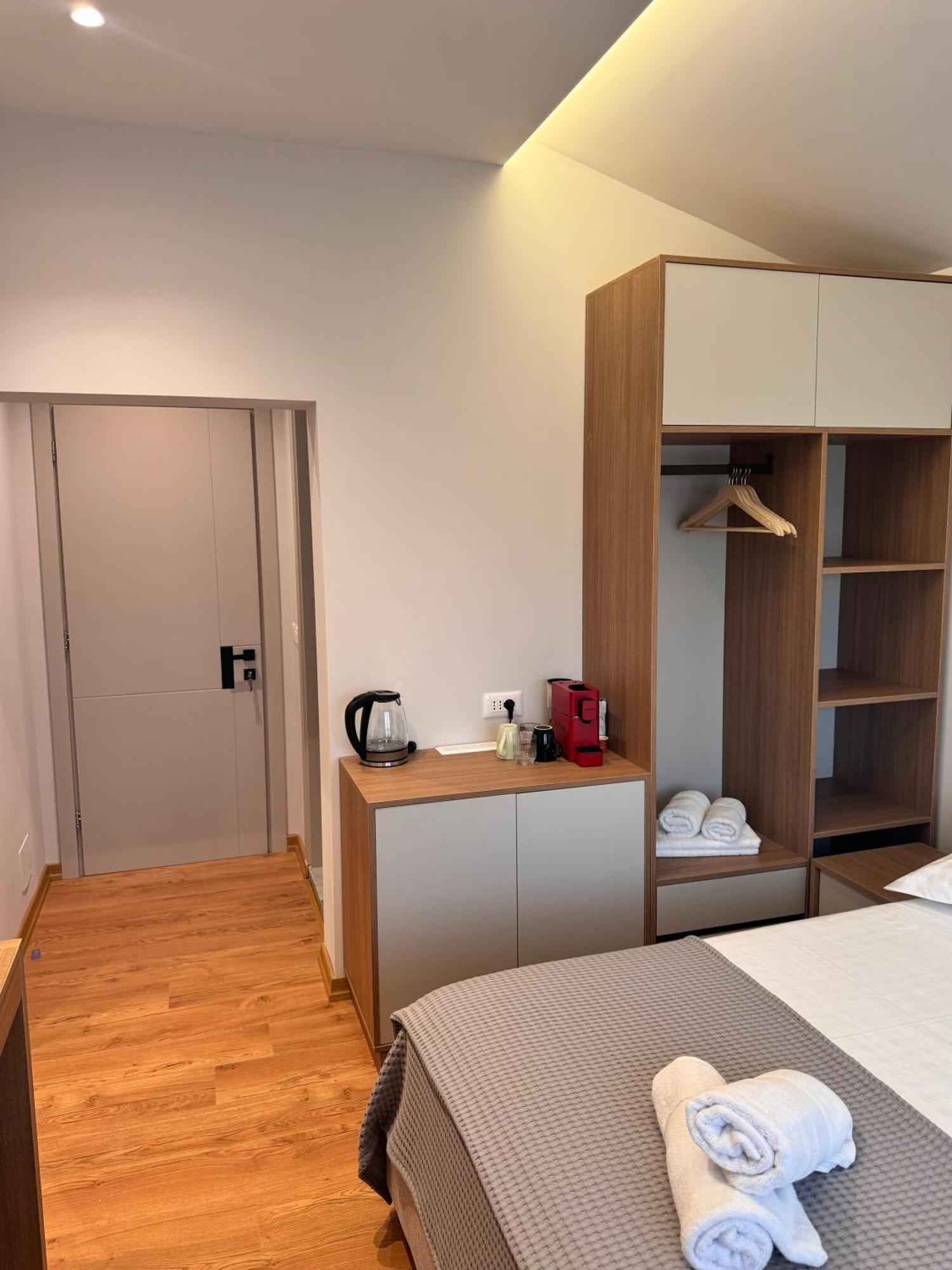Appartement Izi Boutique à Tirana Extérieur photo