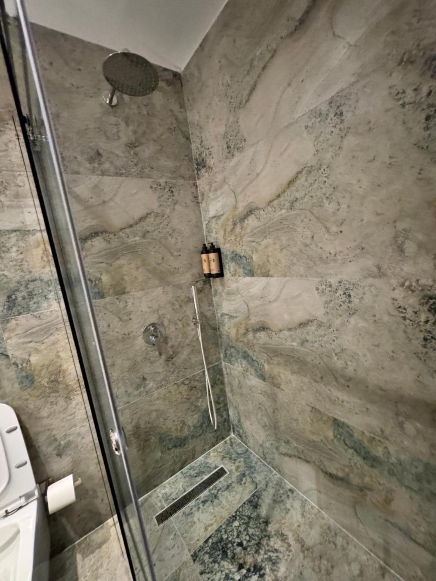 Appartement Izi Boutique à Tirana Extérieur photo