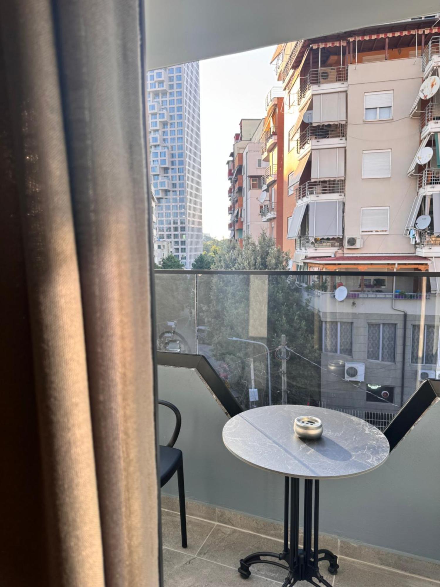 Appartement Izi Boutique à Tirana Extérieur photo
